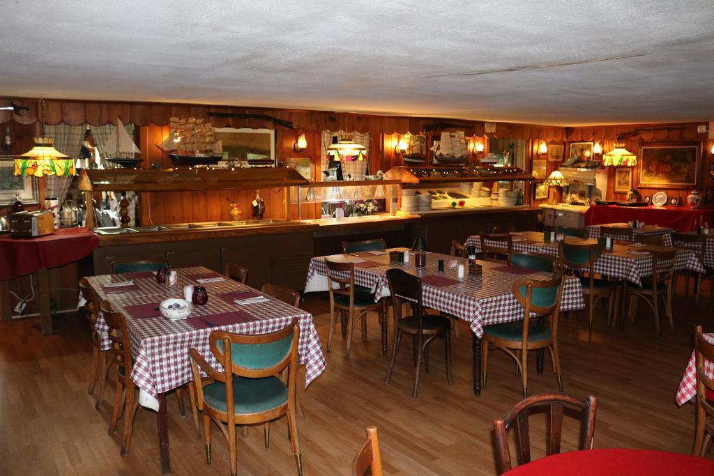 Colonial Inn Pine Hill Zewnętrze zdjęcie