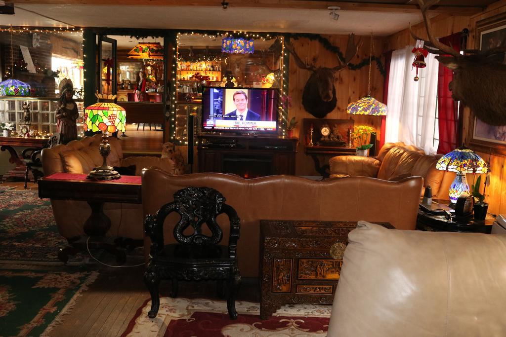 Colonial Inn Pine Hill Zewnętrze zdjęcie